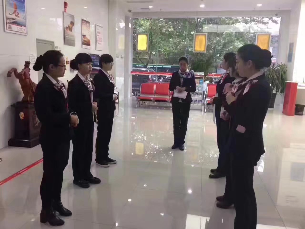 贵阳银行安顺分行【打造营销标杆网点项目】2