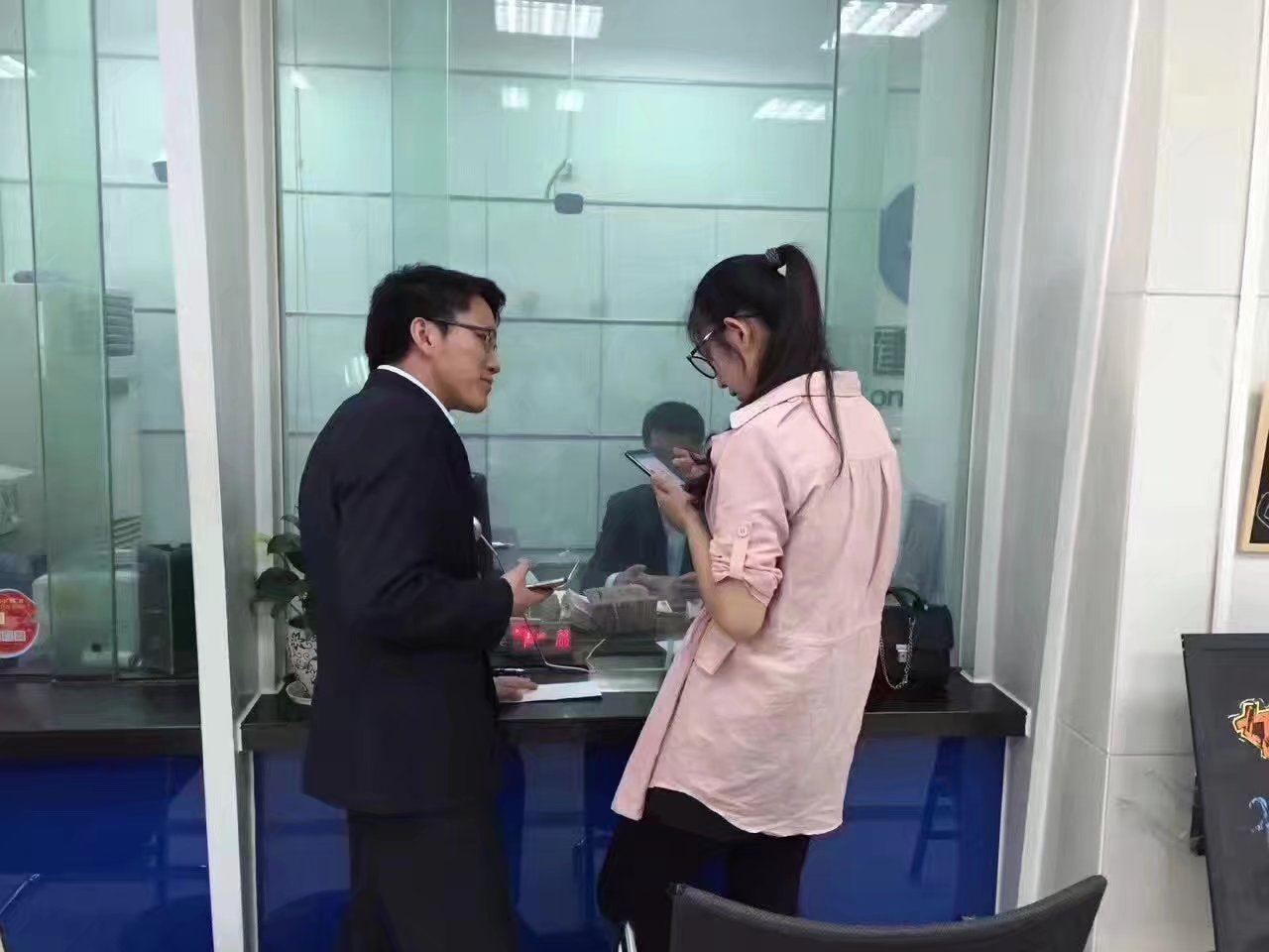中国建设银行毕节分行《打造营销标杆项目》1