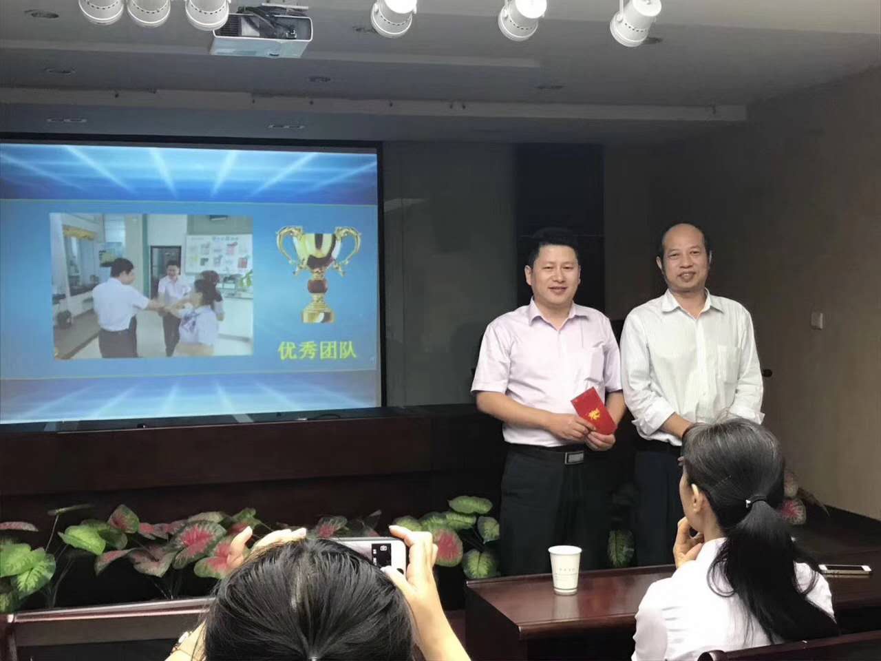 中国农业银行湖北孝南支行【打造厅堂营销标杆项目】