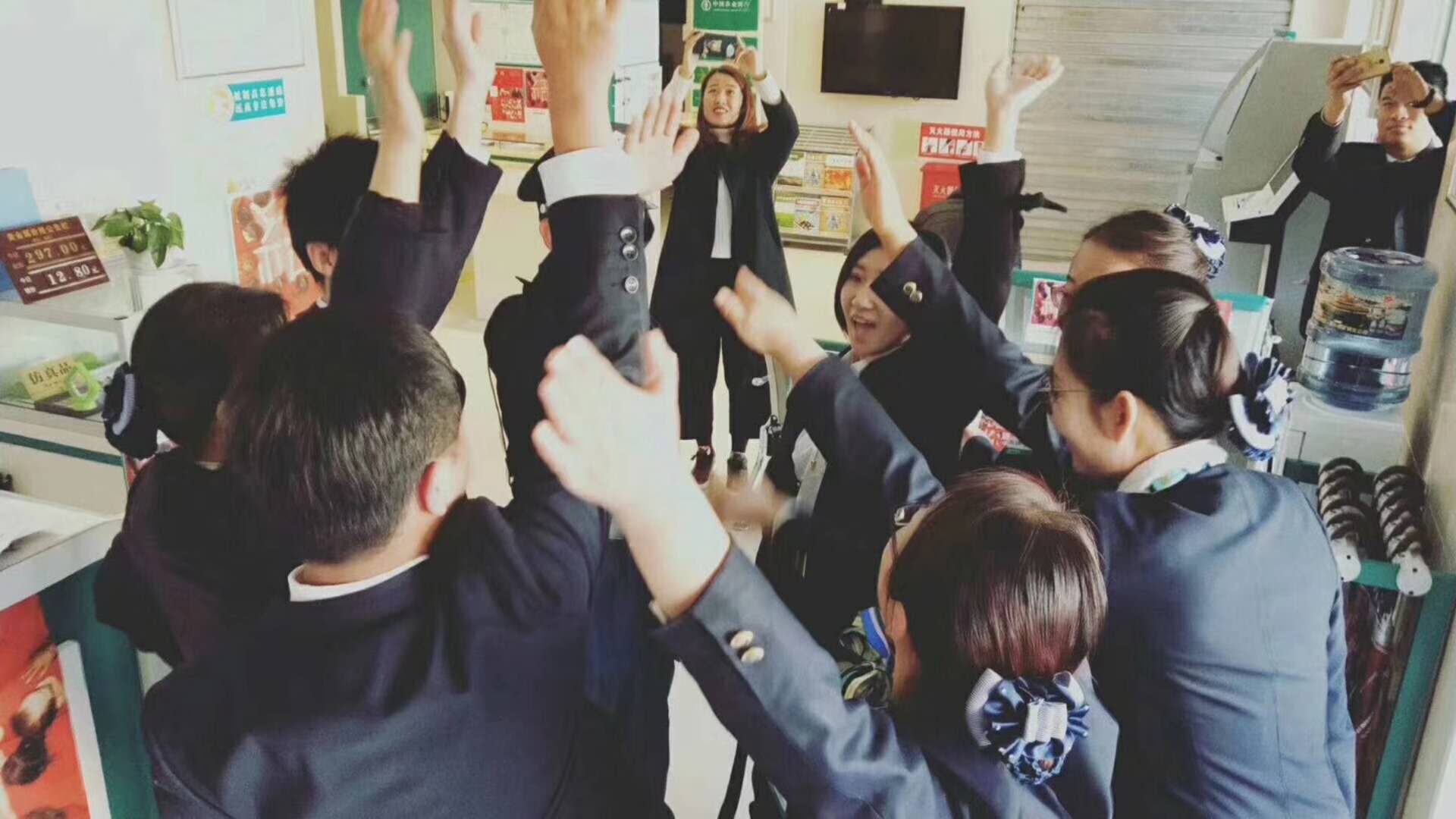 农业银行甘南州合作市支行【打造营销标杆网点项目】1