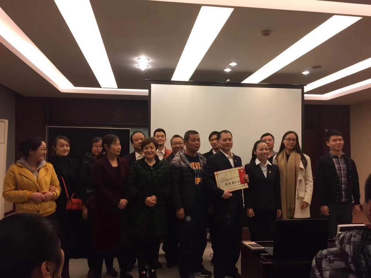 中国农业银行彭州支行【打造营销标杆网点项目】